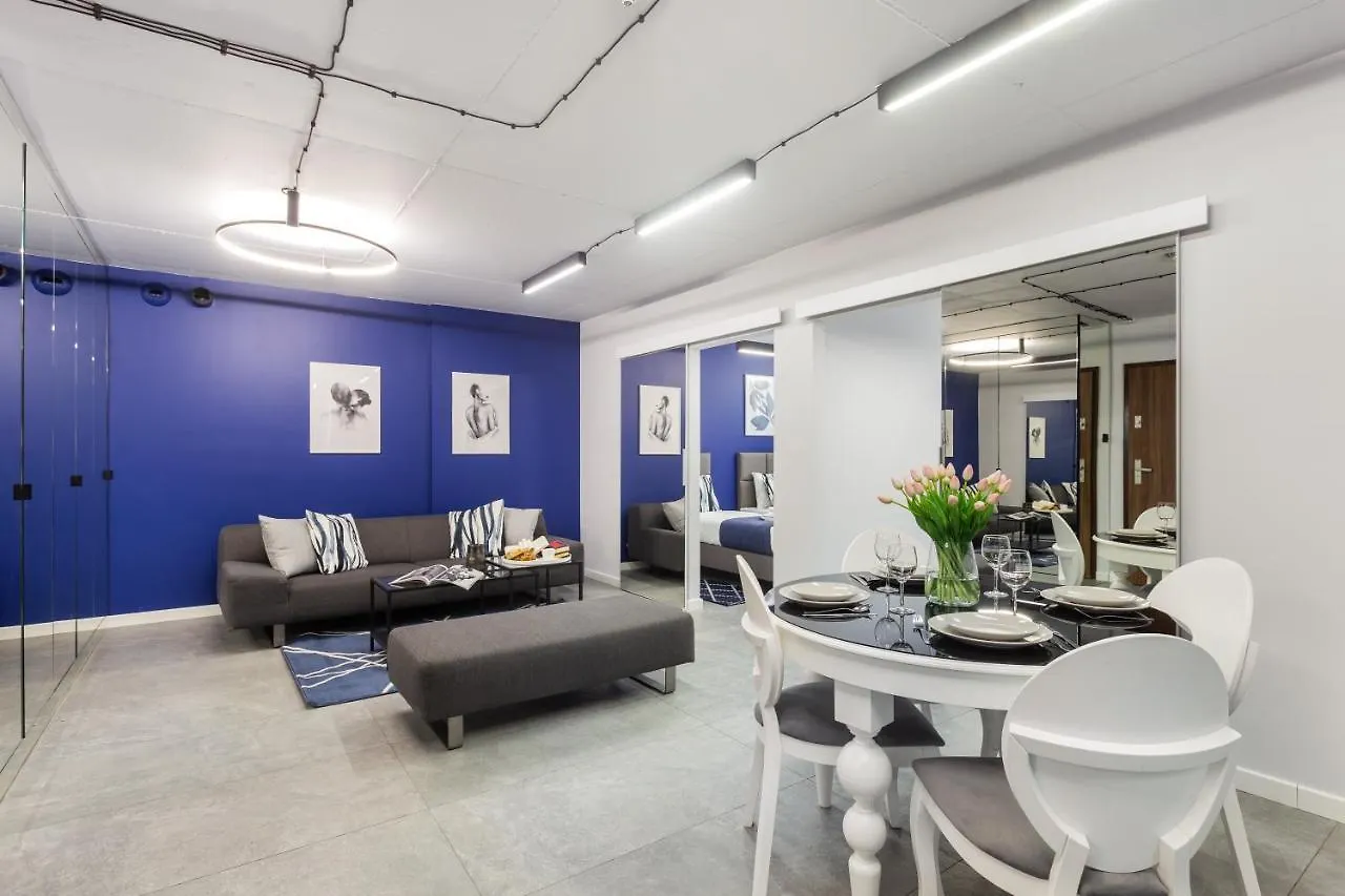 Family Center Apartments Cracovia 0*,  Polonia